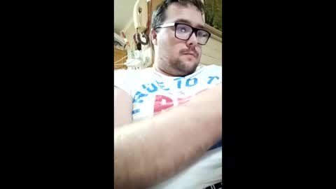 beennudeislife online show from April 13, 6:52 pm