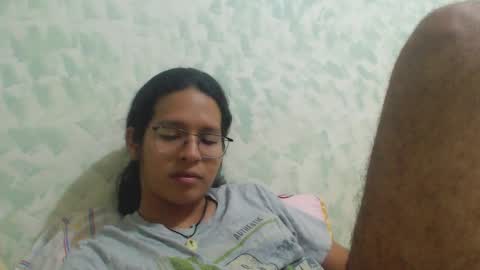 Snapshot of beentage chatting on December 22, 10:04 pm Alex online show from December 22, 10:04 pm