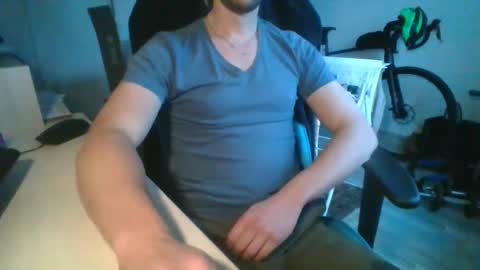 bel7ebite online show from December 25, 4:00 pm