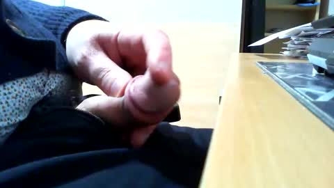 belgianfatcock online show from February 21, 7:53 am