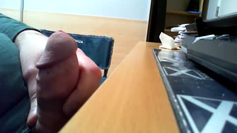 belgianfatcock online show from February 8, 3:12 am