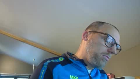 Snapshot of belgianordenary chatting on December 26, 11:21 am belgianordenary online show from December 26, 11:21 am