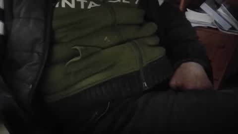 Snapshot of bemichel chatting on October 25, 3:47 pm jaimetout online show from October 25, 3:47 pm