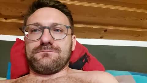 ben00189 online show from September 13, 10:33 pm