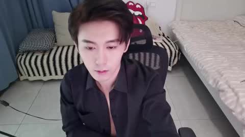 Snapshot of ben705676 chatting on October 14, 3:41 pm Ben online show from October 14, 3:41 pm