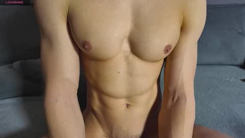 benjaminkarl02 online show from January 16, 9:23 am