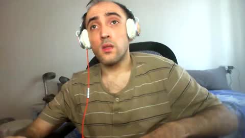 Snapshot of bentish chatting on September 19, 7:31 am bentish online show from September 19, 7:31 am