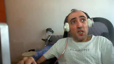 Snapshot of bentish chatting on September 27, 8:56 am bentish online show from September 27, 8:56 am