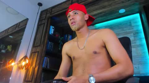 bento_fox online show from February 18, 3:59 am