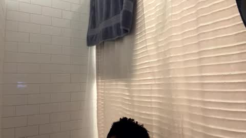 berriess_ online show from December 15, 12:35 pm