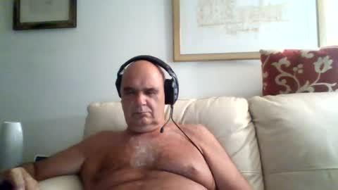 betta1 online show from June 12, 11:24 pm