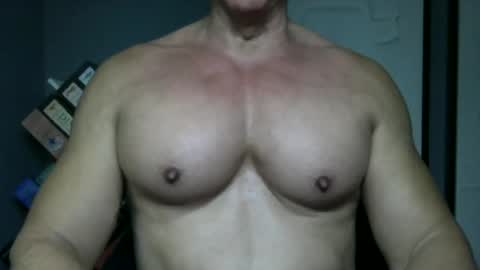 BGDKMUSCLEGUY - SELECTED BY CHATURBATE AS A TOP BROADCASTER FOR 2023 online show from November 17, 1:19 am