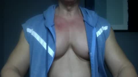 Snapshot of bgdkmuscleguy chatting on January 22, 2:04 am BGDKMUSCLEGUY - SELECTED BY CHATURBATE AS A TOP BROADCASTER FOR 2023 online show from January 22, 2:04 am