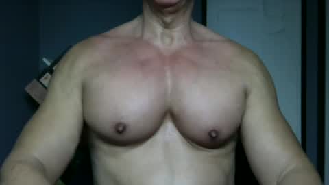 BGDKMUSCLEGUY - SELECTED BY CHATURBATE AS A TOP BROADCASTER FOR 2023 online show from November 19, 2:33 am