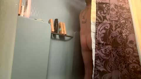 bharv69926743 online show from March 18, 9:18 pm