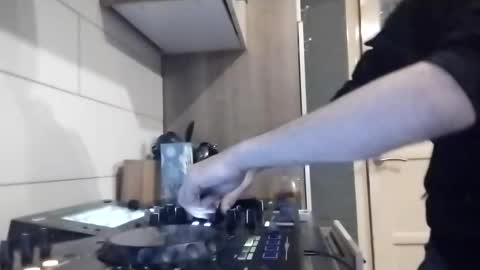 bhjjgg777 online show from January 6, 1:42 am