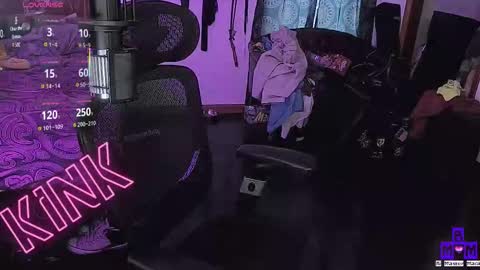 Bi Master Mack online show from March 11, 1:18 pm