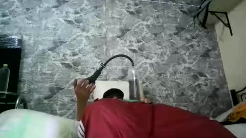 bichopeludo online show from February 8, 2:10 pm