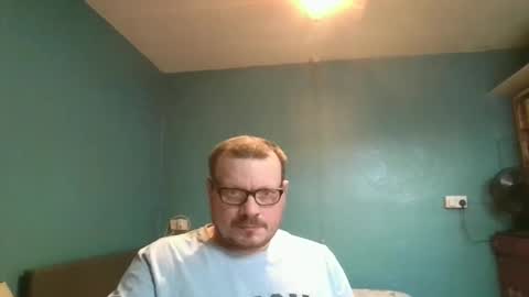 Snapshot of bidan1986 chatting on December 13, 11:34 am bigdan1986 online show from December 13, 11:34 am