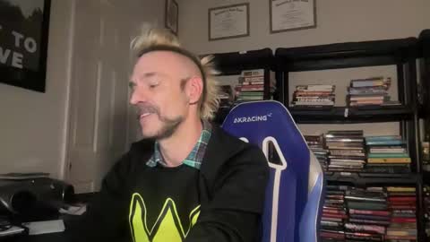 biffpowbang online show from February 2, 2:54 am