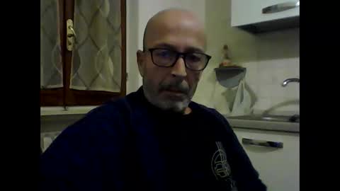 Snapshot of big23italy chatting on October 7, 6:39 am big23italy online show from October 7, 6:39 am