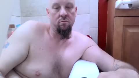 Snapshot of big_balls_1232 chatting on February 13, 2:31 pm big_balls_1232 online show from February 13, 2:31 pm
