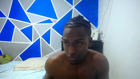 Snapshot of big_black11 chatting on January 2, 10:05 am big_black11 online show from January 2, 10:05 am