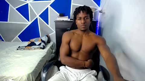 Snapshot of big_black11 chatting on September 17, 4:24 am big_black11 online show from September 17, 4:24 am