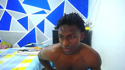 Snapshot of big_black11 chatting on February 5, 11:34 am big_black11 online show from February 5, 11:34 am