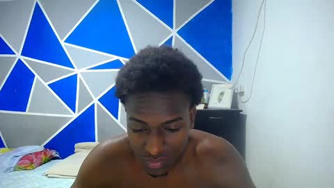 Snapshot of big_black11 chatting on January 4, 9:54 am big_black11 online show from January 4, 9:54 am