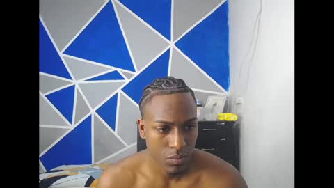 Snapshot of big_black11 chatting on February 10, 11:36 am big_black11 online show from February 10, 11:36 am