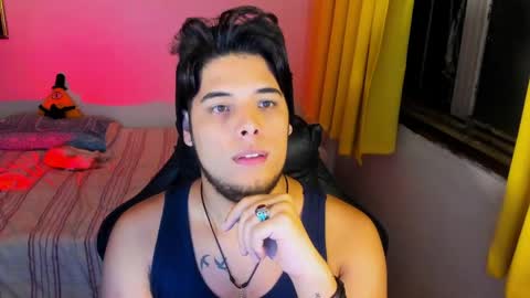 Logan Sprouse online show from April 2, 11:34 pm