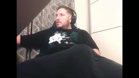 bigbroly88 online show from November 15, 6:15 am