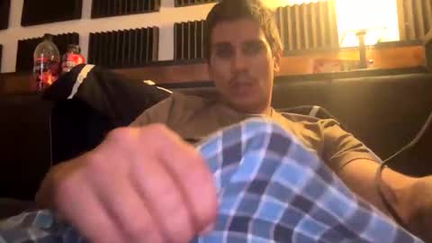 bigben281330 online show from May 11, 8:28 pm