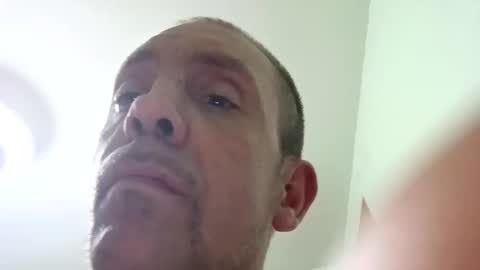 Strechmeoutandpassmeon online show from November 3, 5:00 am