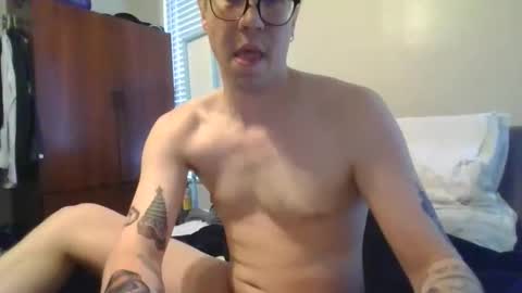 bigbootybuttass online show from April 19, 6:07 pm