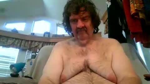 Snapshot of bigboy_604630544 chatting on January 26, 5:13 pm bigboy_604630544 online show from January 26, 5:13 pm