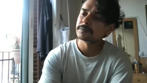 bigbrown_boy online show from May 14, 6:39 pm