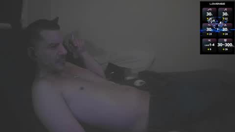 Jon - Im Straight online show from February 17, 11:14 pm