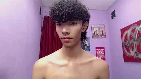 bigcock_sexys online show from April 8, 7:00 pm