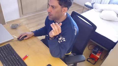 bigcok35spain online show from February 19, 12:12 pm