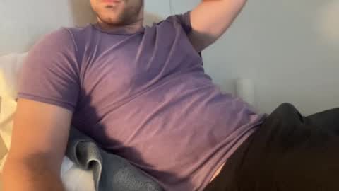 Snapshot of bigcollegecock69690 chatting on October 20, 4:11 pm bigcollegecock69690 online show from October 20, 4:11 pm