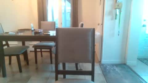 bigdeer581917471 online show from July 8, 9:35 am