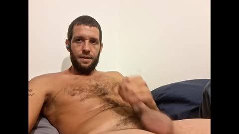 Snapshot of bigdic42088 chatting on September 30, 3:34 am bigdic42088 online show from September 30, 3:34 am