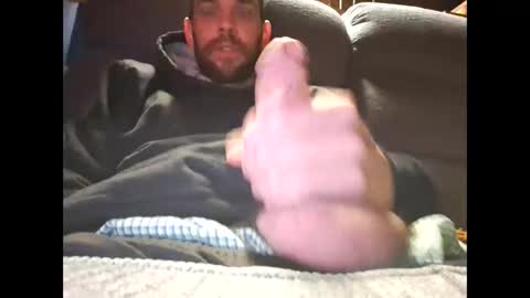 Snapshot of bigdic42088 chatting on January 18, 4:52 am bigdic42088 online show from January 18, 4:52 am