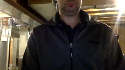 Snapshot of bigdickshowoff9877 chatting on December 18, 7:26 am Bigdickshowoff9877 online show from December 18, 7:26 am