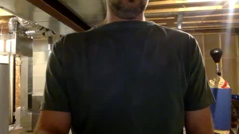 Snapshot of bigdickshowoff9877 chatting on December 28, 7:44 am Bigdickshowoff9877 online show from December 28, 7:44 am