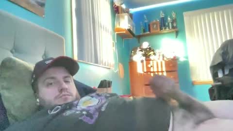 bigdickvin69 online show from June 18, 11:21 pm