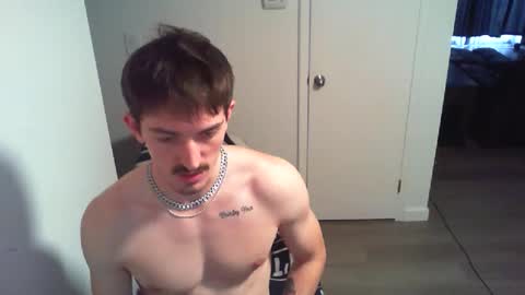 Snapshot of bigdog_112 chatting on October 24, 11:39 pm BigWilly online show from October 24, 11:39 pm