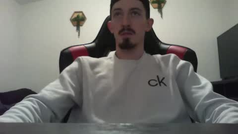 Snapshot of bigdog_112 chatting on December 26, 10:52 pm BigWilly online show from December 26, 10:52 pm